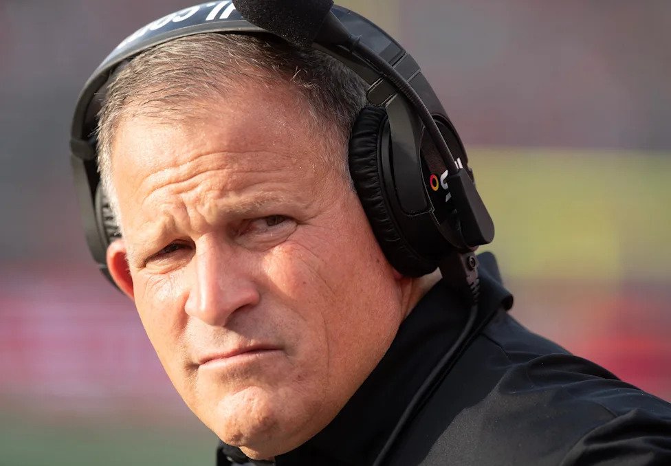Massachusetts Minutemen at Rutgers Scarlet Knights football in Piscataway, New Jersey on Thursday, September 3, 2026. Rutgers