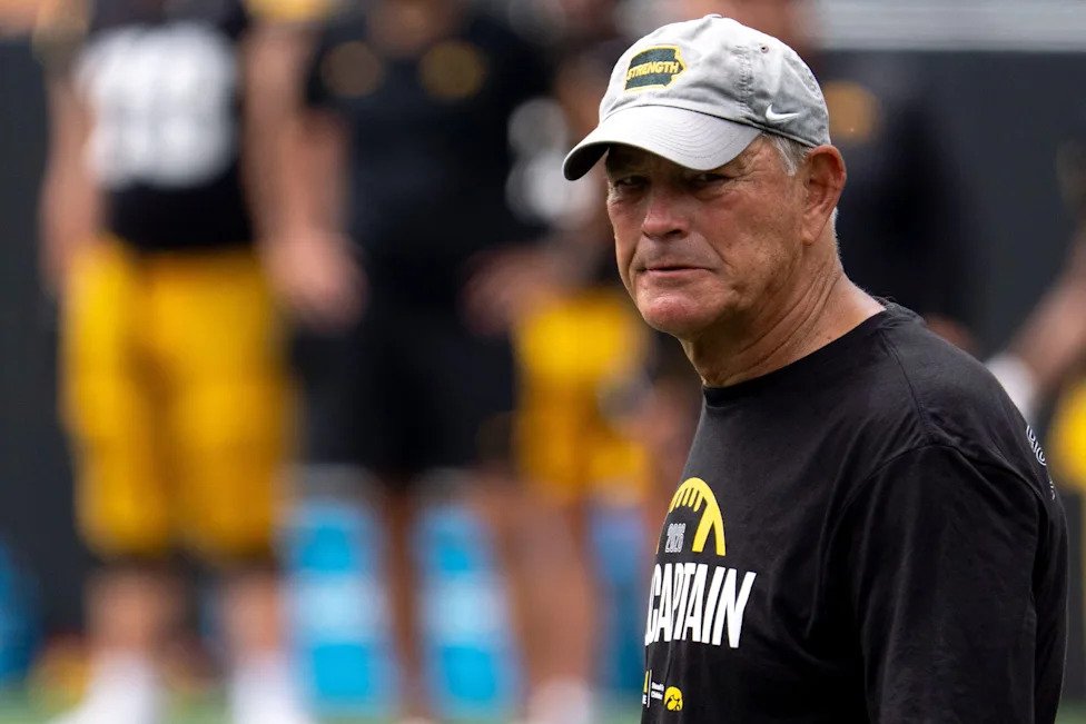 Trio of Iowa football legends named to USA TODAY's all