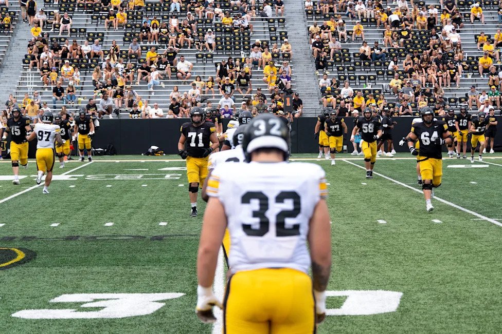 Trio of Iowa football legends named to USA TODAY's all (2)