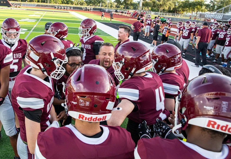 Braden River beat Lakewood Ranch 39-28 in a high school football game played in Bradenton on Friday, Sept. 4, 2026. (Stephen 