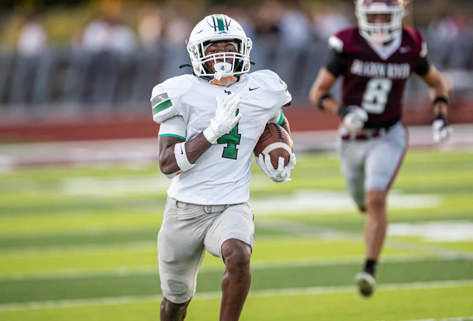 Braden River beat Lakewood Ranch 39-28 in a high school football game played in Bradenton on Friday, Sept. 4, 2026. With noth