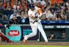 Astros Blow Late Lead, Fall to Diamondbacks 4