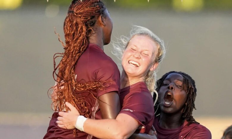 No. 15 FSU soccer takes down No. 25 Georgia in late comeback