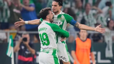 Troy Parrott scores winner as Jose Mourinho loses first game of Real Madrid return