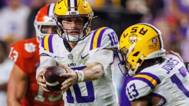 Lane Kiffin’s LSU era begins with easy victory over Clemson Lane Kiffin’s LSU era begins with easy victory over Clemson