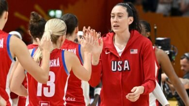 U.S. closes pool play with 105