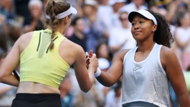 Elena Rybakina rolls on as Naomi Osaka bows out of US Open Elena Rybakina rolls on as Naomi Osaka bows out of US Open
