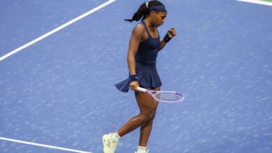 Gauff beats Jovic for 1st US Open quarters since title in ’23