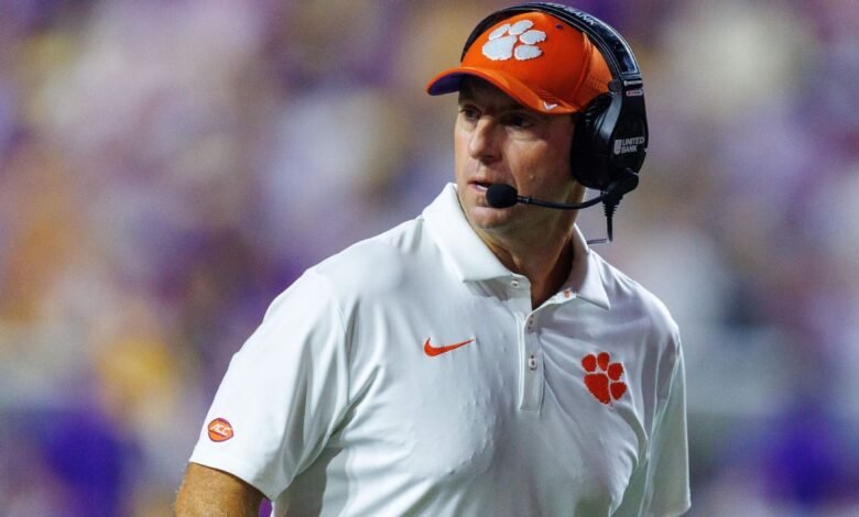 Swinney says criticism deserved after lopsided loss to LSU Swinney says criticism deserved after lopsided loss to LSU