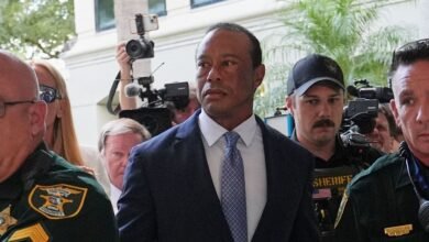 Tiger Woods strikes plea deal, has driver’s license suspended 5 years Tiger Woods strikes plea deal, has driver’s license suspended 5 years