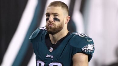 Eagles reuniting with Ertz as Goedert has MCL sprain Eagles reuniting with Ertz as Goedert has MCL sprain