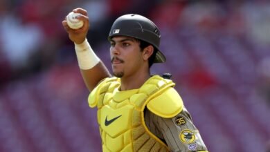 Padres’ Salas, 20, youngest to catch game since Ivan Rodriguez Padres’ Salas, 20, youngest to catch game since Ivan Rodriguez