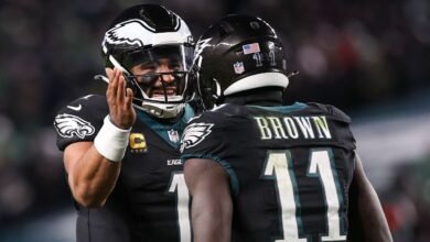 Eagles’ Hurts agrees that he, Brown grew apart last season Eagles’ Hurts agrees that he, Brown grew apart last season