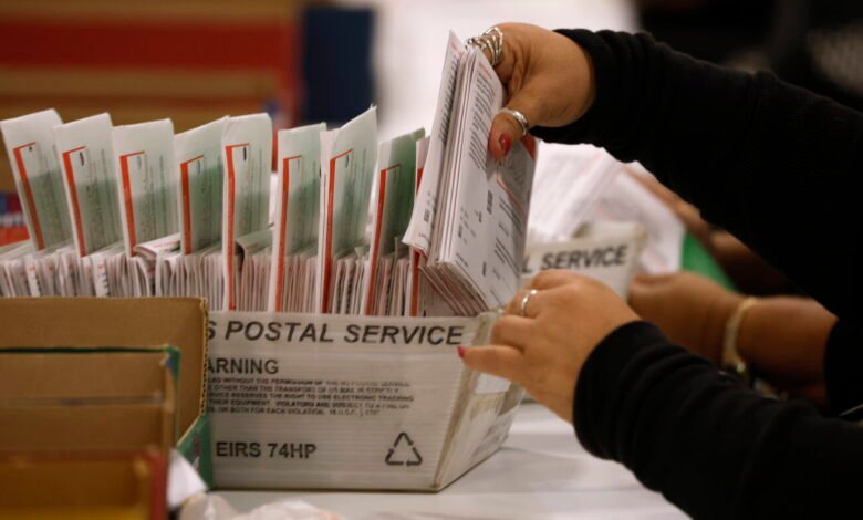 Trump asks Supreme Court to lift block on USPS plan to restrict mail voting Trump asks Supreme Court to lift block on USPS plan to restrict mail voting