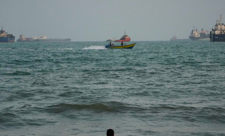 US military hits 3 Iranian oil tankers after saying Navy warships were targeted US military hits 3 Iranian oil tankers after saying Navy warships were targeted