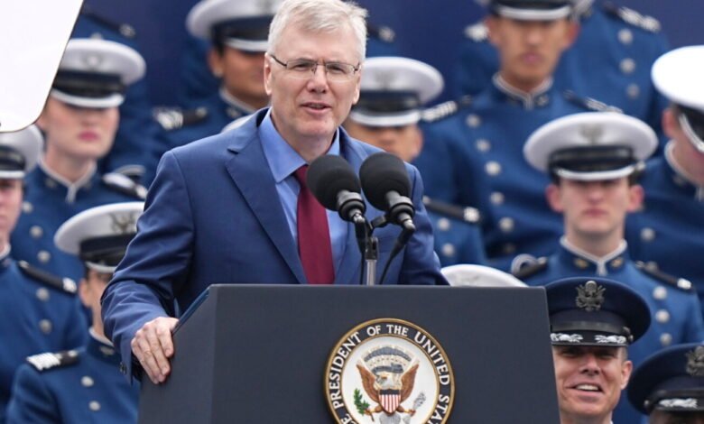 U.S. acknowledges for the primary time that it has deployed weapons in house U.S. acknowledges for the primary time that it has deployed weapons in house