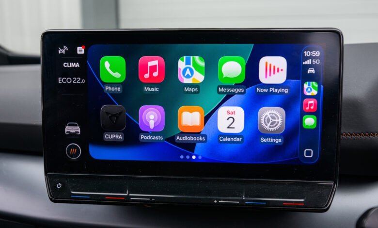 Why is Apple CarPlay draining your phone battery? Why is Apple CarPlay draining your phone battery?