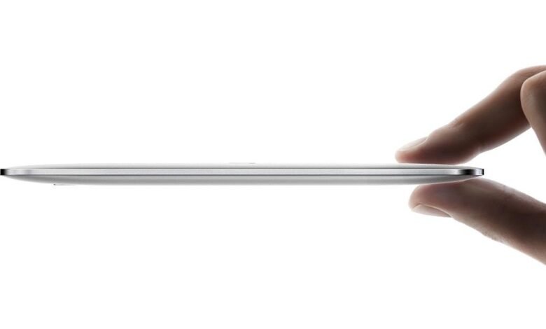 Lexar’s Muse is an ultra-slim portable SSD that’s less than 4mm thick Lexar’s Muse is an ultra-slim portable SSD that’s less than 4mm thick