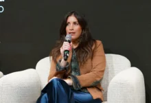 A Founder Channeled Her Cat in an Investor Meeting. Within 10 Minutes, She Got Her First Yes