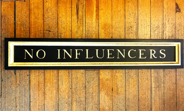 A Nantucket Store Faced Backlash Over Its ‘No Influencers’ Sign. Now It’s Selling 600 Copies A Nantucket Store Faced Backlash Over Its ‘No Influencers’ Sign. Now It’s Selling 600 Copies