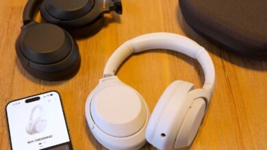 Six years later, Sony revisits its legendary XM4 headphones Six years later, Sony revisits its legendary XM4 headphones