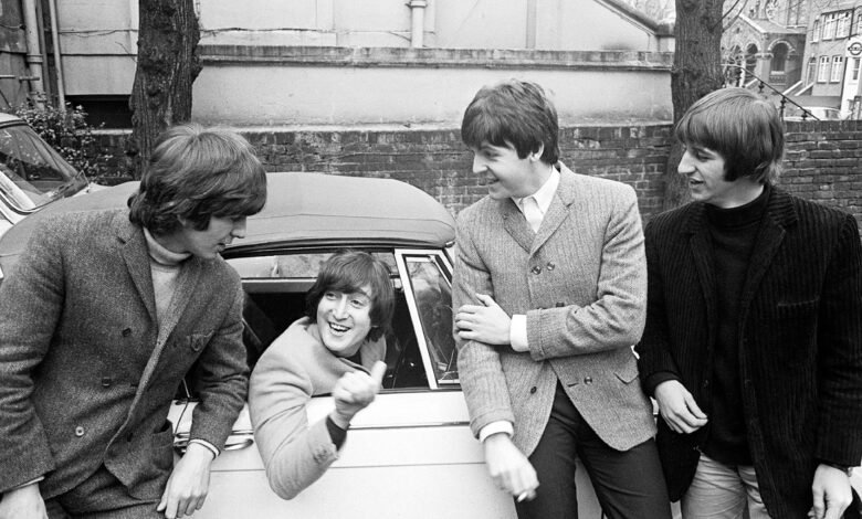 Hear The Beatles turning into The Beatles Hear The Beatles turning into The Beatles