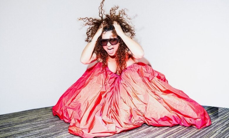 On Her Triumphant New Album, Remi Wolf Will get Down within the Mud On Her Triumphant New Album, Remi Wolf Will get Down within the Mud